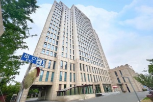 徐汇滨江 - 美奂大厦1360平整层精装办公楼出租