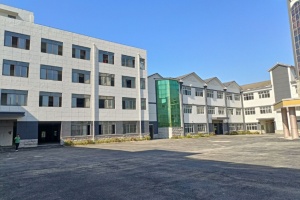 航三路近新场地铁站整层934平厂房仓库出租