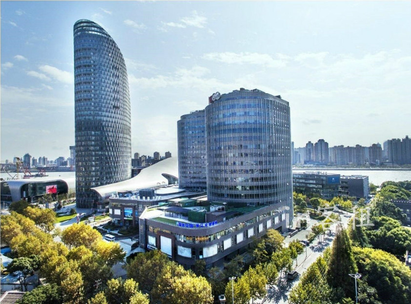 滨江国际广场
